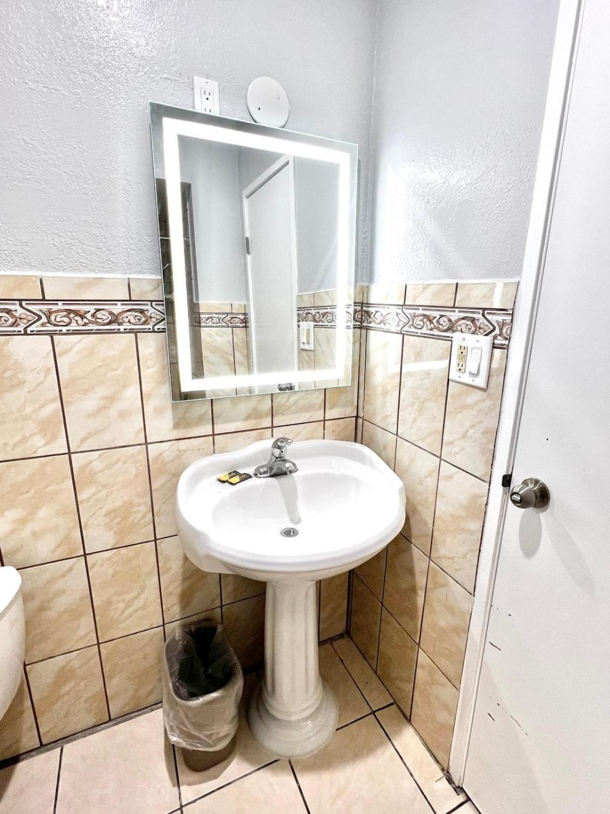 Aqua Inn Motel El Monte Eksteriør bilde